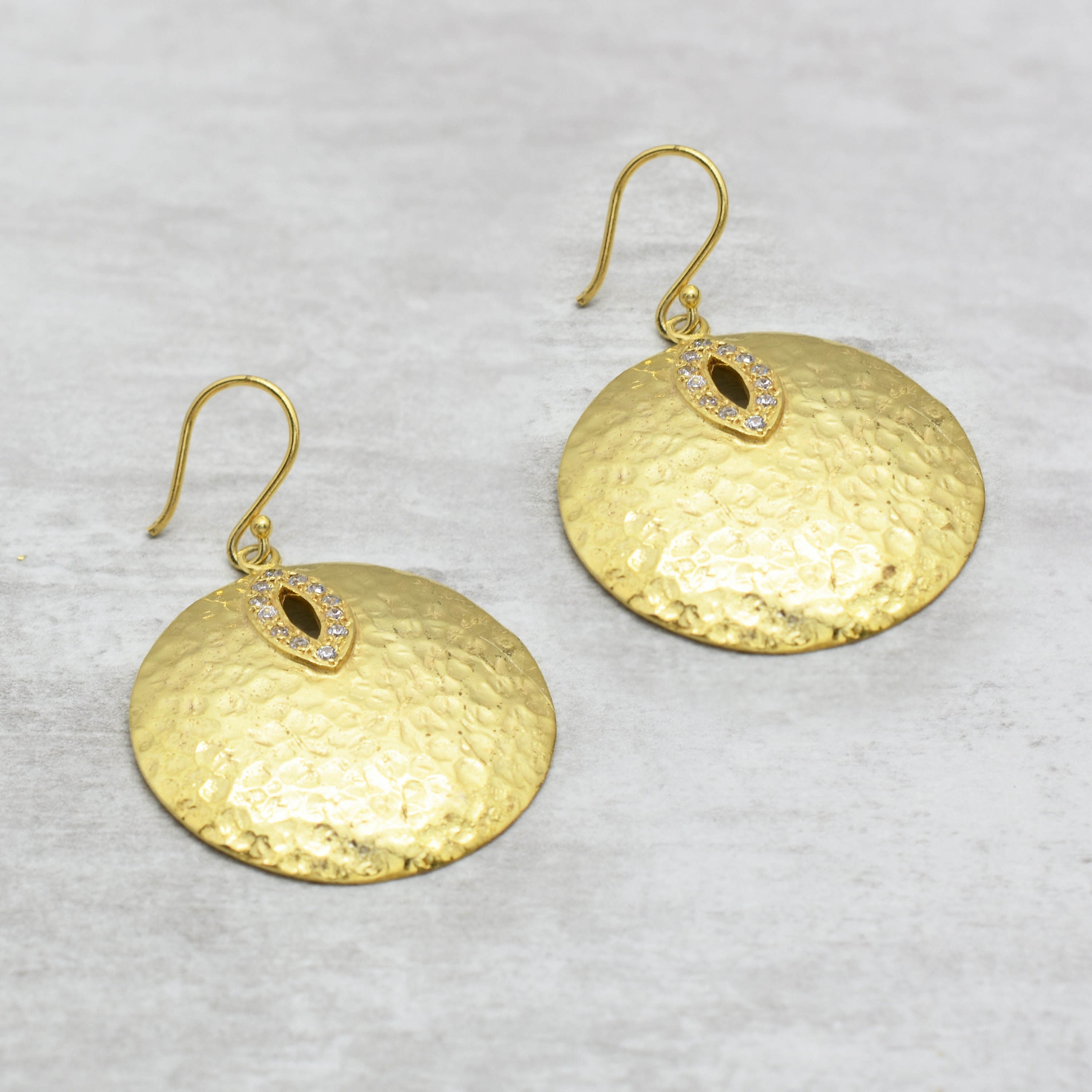 Hammered round earring gold plated jewelry 100 handmade Etsy