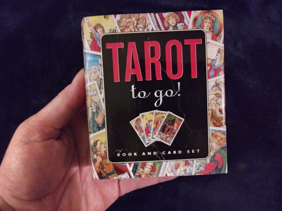 The Essential Tarot: A 78-Card Deck with Guidebook by Chloé Zarka Grinsnir, Other Format