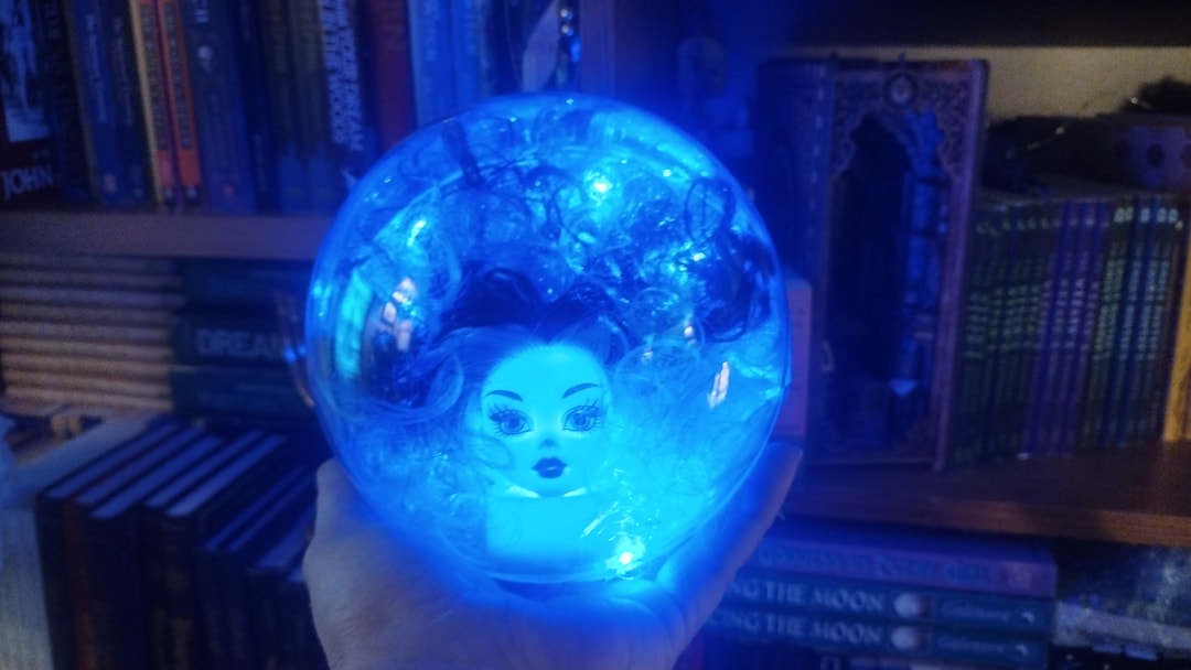 Hand Made Fortune Teller Crystal Ball-glowing Haunted Mansion Decor ...