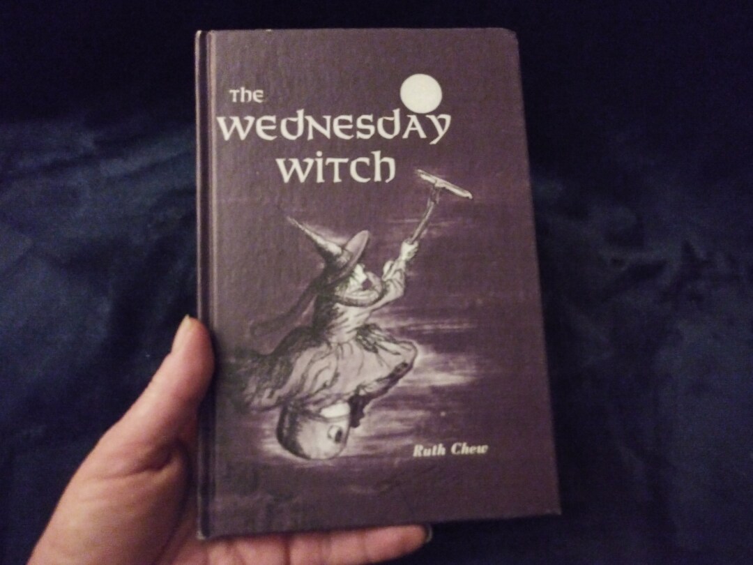 The Wednesday Witch by Ruth Chew-rare Vintage Hard Cover Edition - Etsy