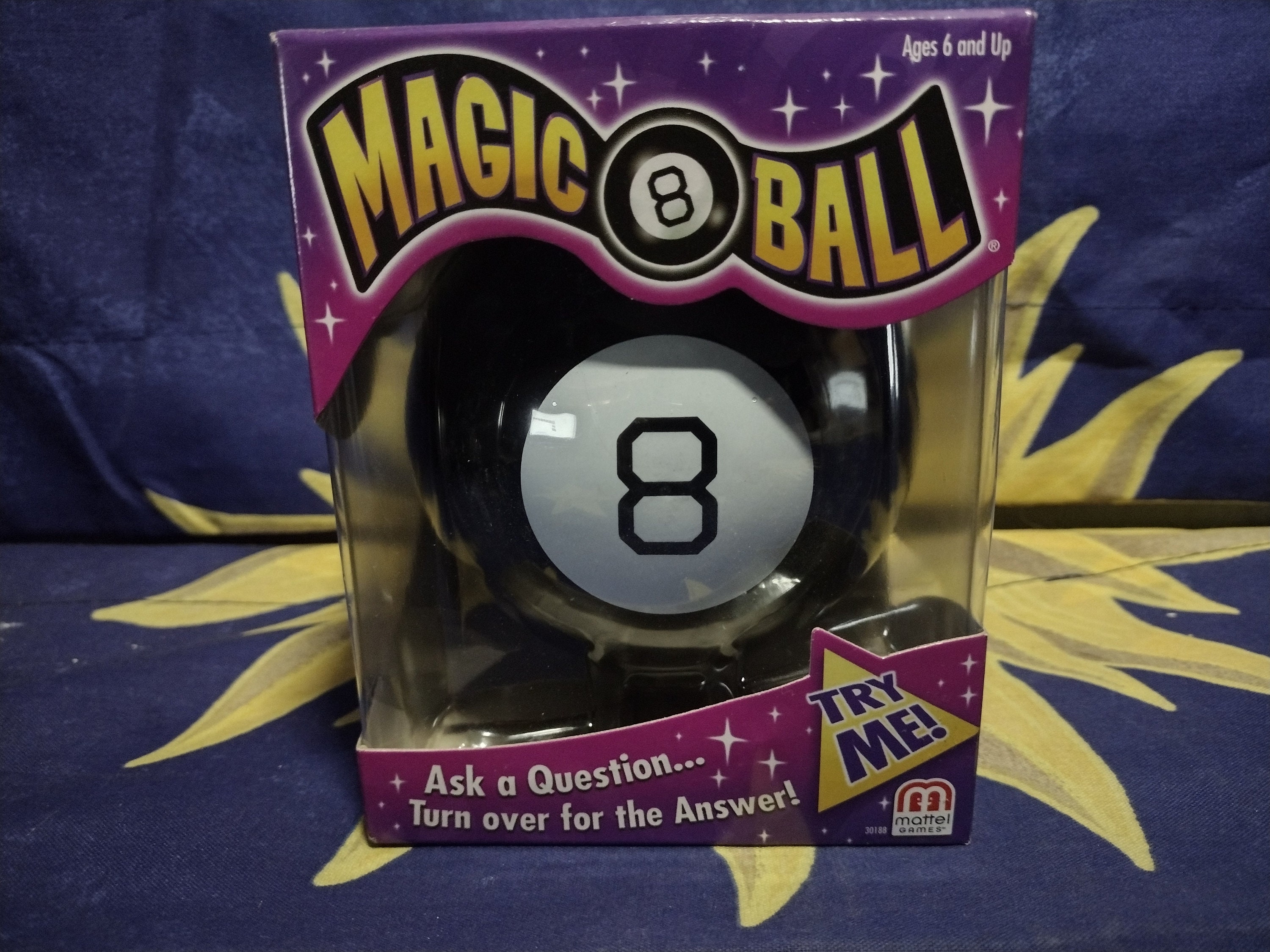 Mattel Magic 8 Ball Game