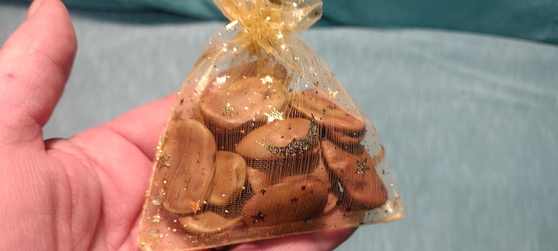 13 Hoodoo Wishing Beans-In a Mojo Bag bild 2