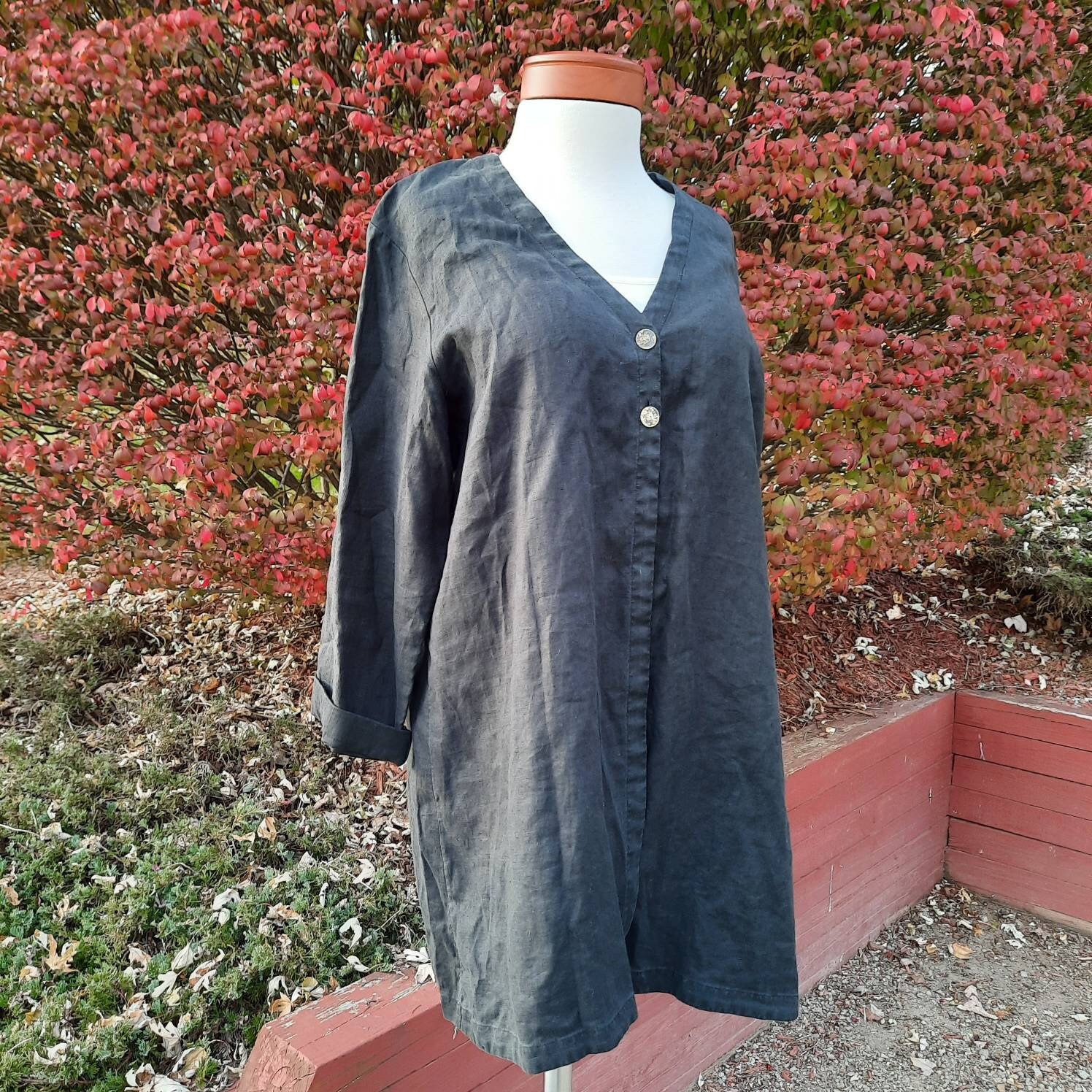 StyleBrightBoutique J. Jill Linen Kimono Caftan Layering Jacket Cardigan Loose Fit Lagenlook Vintage 90's Button Top Long Longline Tunic Black Medium