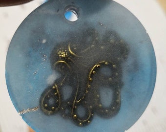 Blue-Gray Octopus Sea Animal | Keychain | Badge | Pet ID