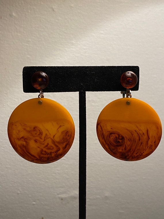 Vintage Bakelite Butterscotch Dangle Earrings Clip