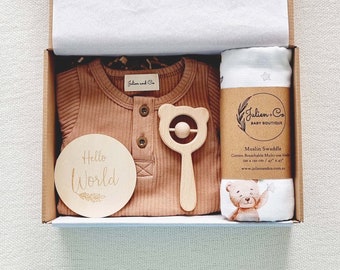 Chestnut Gift box - Baby gift box, Baby boy gift box, Baby shower gift box