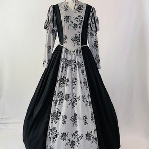 Misses size 8-10 Black and Gray Embossed Black Floral Fantasy Costume Dress