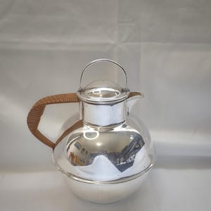 Silver Plated English guernsey cream jug mid 20th century, Antique milk jug, antique milk pitcher, vintage cream pitcher