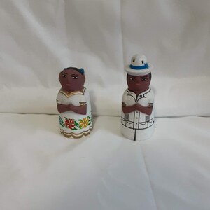 Panama Couple Salt and Pepper Shakers Vintage 1950's