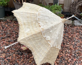 Stunning Antique Edwardian cream silk and embroidered lace parasol. The Duchess