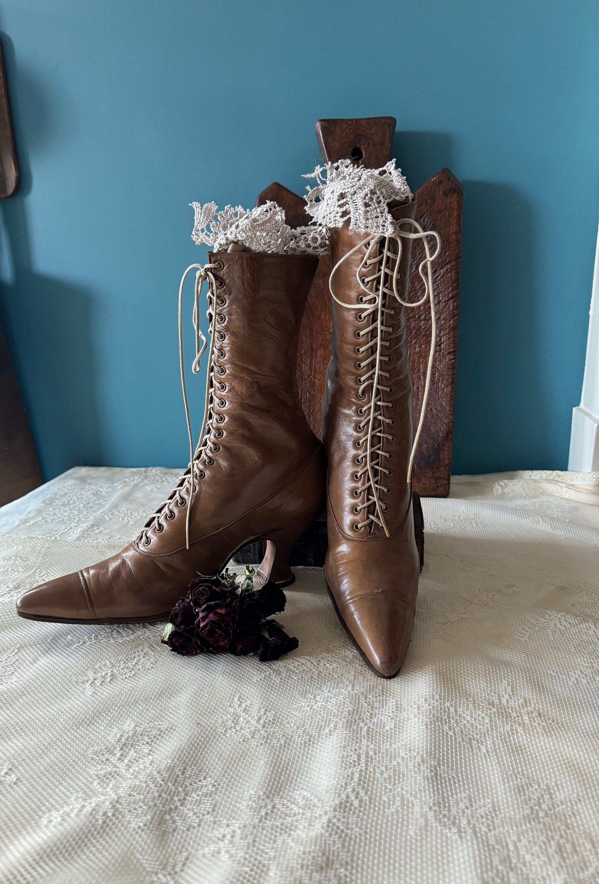 Leather lace up riding boots top