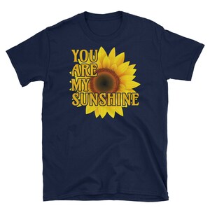 Solros T-shirt Gul Blomma Liv Citat Inspirerande Motiverande Blommig Solsken Mamma Gåva T-shirt Navy