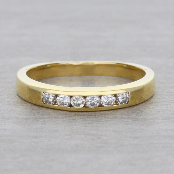 Diamond Channel Band