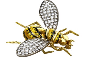Diamond Wing Wasp Pin