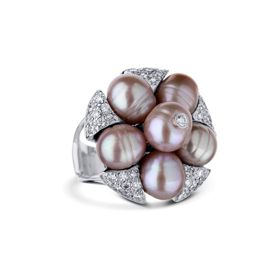 14k White Gold Ring Featuring 6 Pink Ringed Potat… - image 2