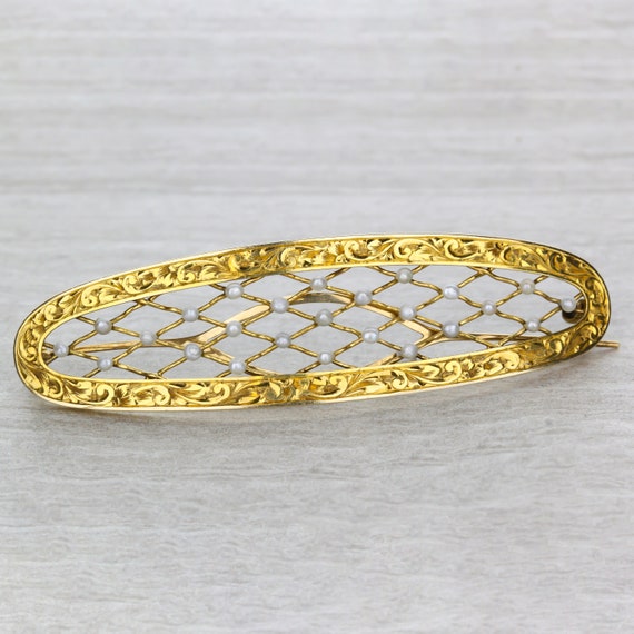 Seed Pearl Hair Barrette Engraving Detail