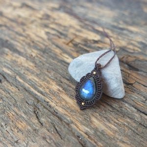 Labradorite Macrame Pendant Necklace: Boho Crystal Zodiac Jewelry