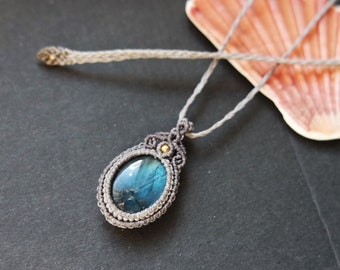 labradorite macrame necklace,bohemian gemstone pendant,hippie witch necklace,boho zodiac necklace,festival jewelry,tribal stone necklace
