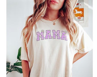 Floral Mama Shirt Gift for Mom Tshirt, Motherhood Shirts for New Mom T-Shirt, Boy Girl Mama Tee Flower, Spring Cute Mom Comfort Colors Shirt