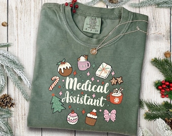 Camiseta de asistente médico de Navidad, camiseta de asistente médico certificado, camiseta de asistente médico para regalo navideño de asistente médico certificado Comfort Colors® Tee