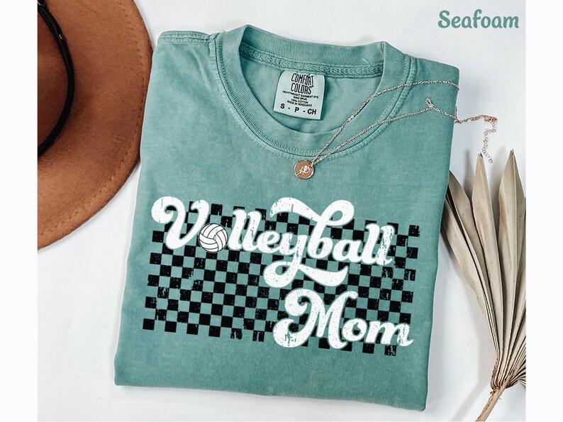 Camiseta de mamá de voleibol, camiseta de mamá de voleibol, camiseta de mamá de voleibol, camiseta retro de mamá de voleibol para regalo de mamá de voleibol, camiseta de colores cómodos imagen 3