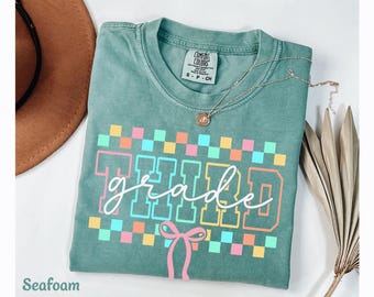 3rd Grade Teacher Shirt Gift for Third Grade Teacher Shirt for 3rd Grade Teacher Tshirt Cute Bow Retro Checkered Trendy Comfort Colors Shirt