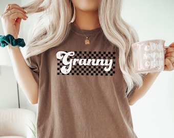 Granny Shirt for Granny Gift Shirt, Retro Granny Tshirt, Cute Gift from Grandkids, Crewneck New Granny Shirts for Grandma Comfort Colors Tee