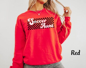 Soccer Aunt Sweatshirt, Retro Soccer Auntie Crewneck Sweater, Checkered Soccer Family Hoodie, Vintage Soccer Aunt Shirt Custom Oersonalized