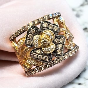 Levian Chocolate and White Diamonds Band Ring 14k Yellow Gold Size 7.5