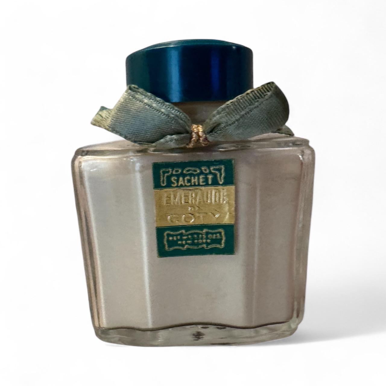 Coty emeraude - Etsy 日本