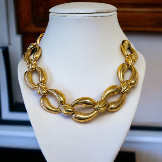 Vintage Shiny Gold Tone Linked Articulating Neckl… - image 1