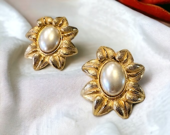 Vintage Flower Gold Tone Clip On Earrings Pearl Cabochon Textured 1 3/4”