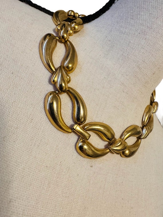 Vintage Shiny Gold Tone Linked Articulating Neckl… - image 3