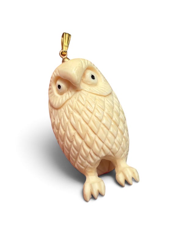 Vintage Bone Hand Carved Owl Necklace Pendant Gemstone Jewelry (S)