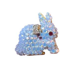 Rhinestone Gold Tone Rabbit Bunny Brooch