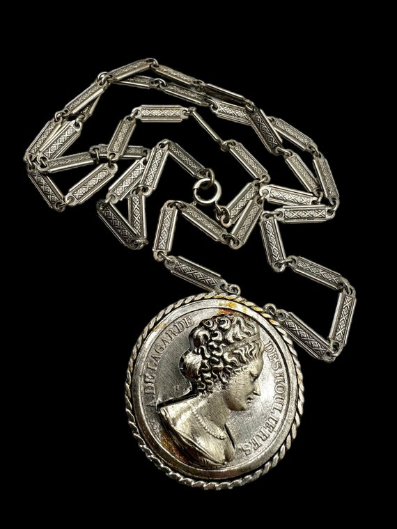 Vintage Roman Coin Ornate Silver Tone Necklace 32”