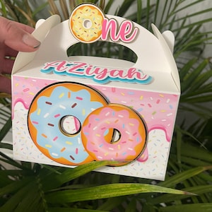 Caja de regalo para fiesta de donas, temática de cumpleaños de donas, decoración de cumpleaños de donas, recuerdo de fiesta de Candyland, temática de cumpleaños de Candyland, cumpleaños de Candyland