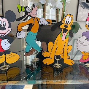 Recortes de Mickey Recortes de Minnie Recortes de Pluto Recortes de Daisy Centro de mesa de Mickey tonto Centro de mesa de Minnie Centro de mesa de Pluto Centro de mesa de Daisy