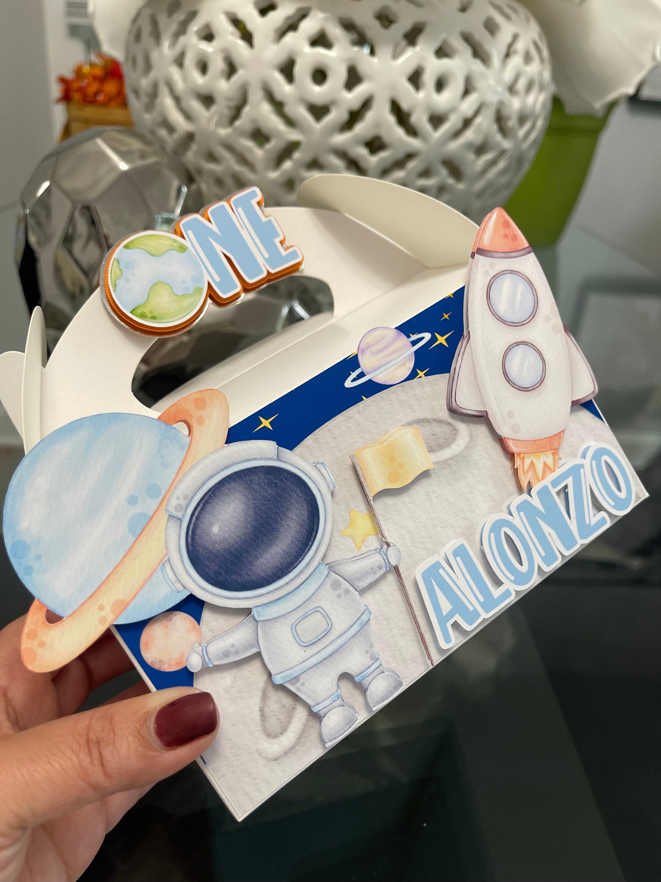 Astronaut party favor box, Astronaut birthday theme, Astronaut birthday decoration, Space party favor box, Space birthday theme, Space party