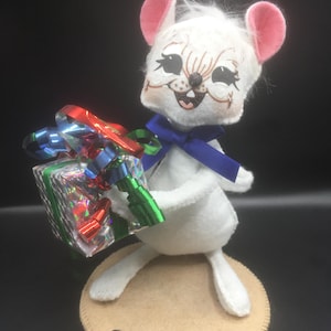 Annalee Dolls 15 cm große Puppe Weihnachtsgeschenke mit blauer Schleife