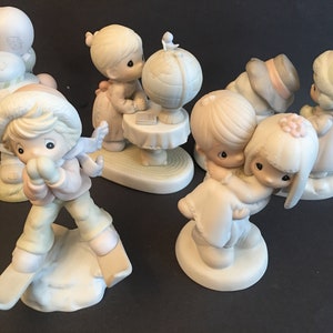 Lot of 5 Enesco Precious Moments Figurines