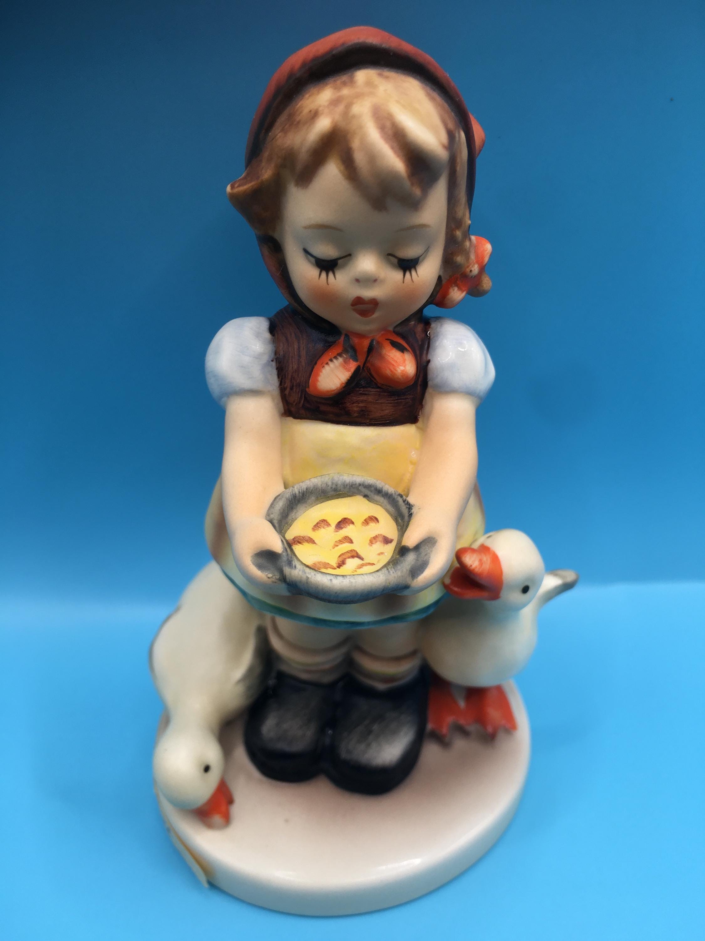 出産／本の虫／風呂敷　３点おまとめ　フンメル人形　ドイツゲーベル　ご成約済み やさしい子… だんご虫 – 名城・伝統美 プラモデル | 童友社公式