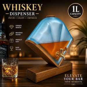 Dispenser di whisky personalizzato in vetro blu da 1 litro con supporto in legno, decanter da bar unico, dispenser di liquori moderno per la casa, regalo per lui