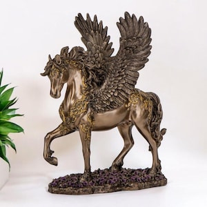 Pegasus statuette, Decorative Pegasus figurine as a gift, Pegasus of Stone, home decor, vintage decor, gift Pegasus Statue, Pegasus figure