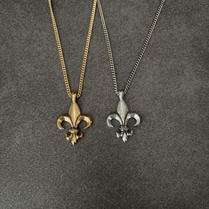 Fleur de Lis-ketting, goud- of zilvertin, 1,25 inch NOLA, 24-karaats plaat, loodvrij