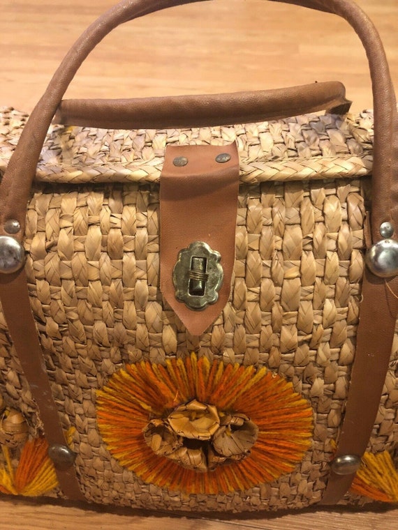 Vintage wicker bucket handbag 1960s 1970s orange f
