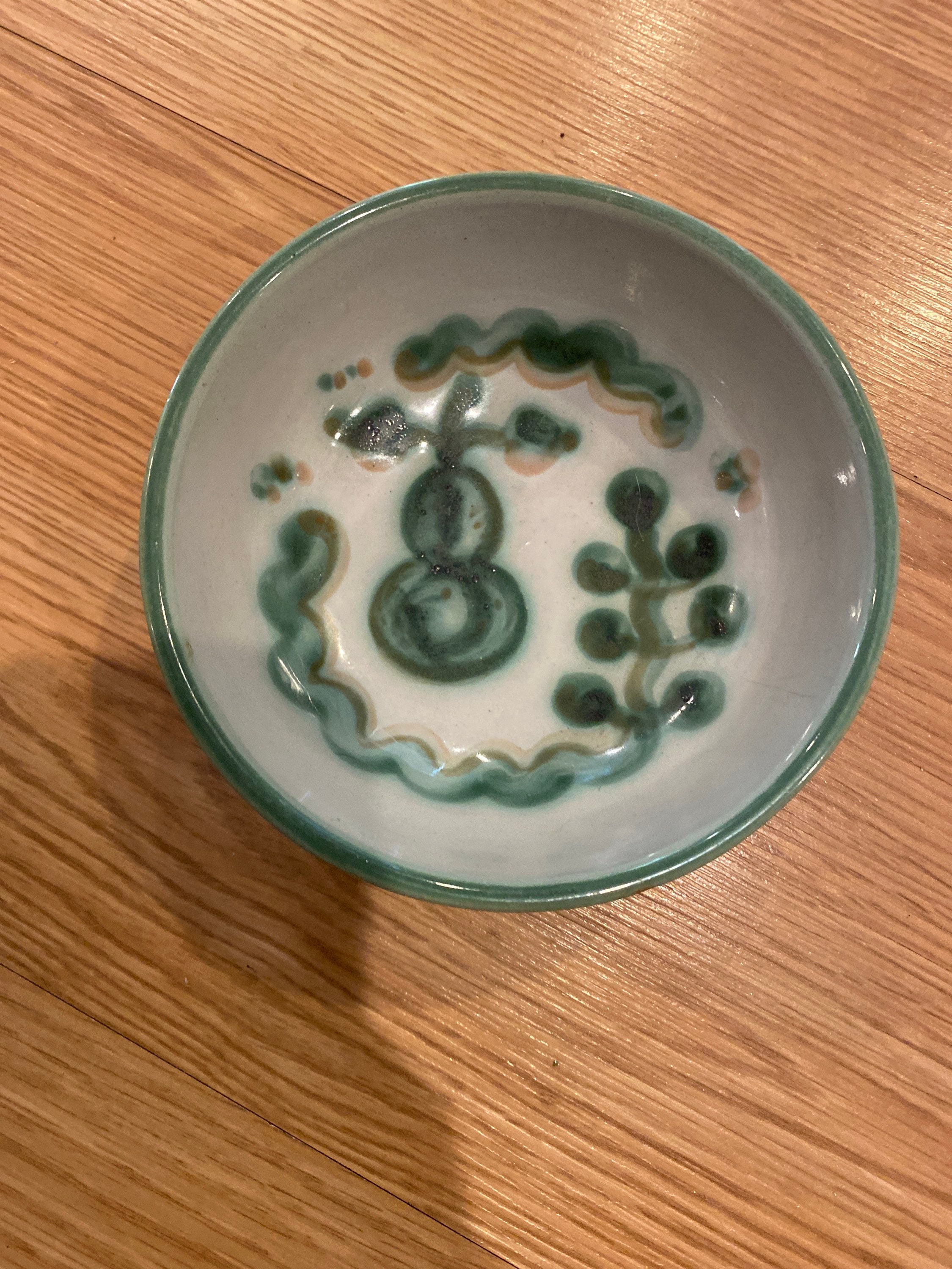 Hadley Pottery for sale Only 4 left at 60