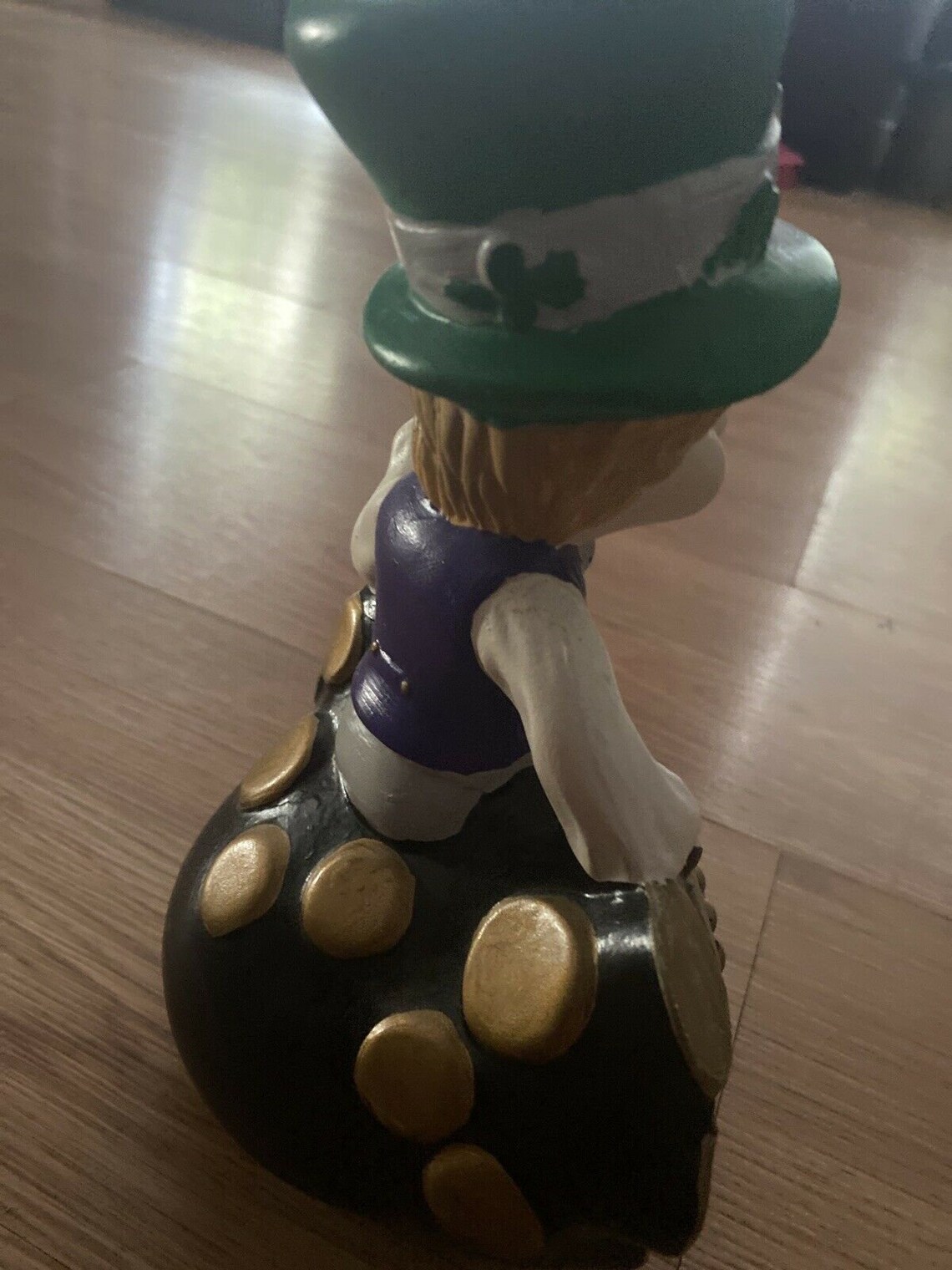 Vtg Ceramic Figurine Irish Leprechaun With Shamrock Sitting On | Etsy