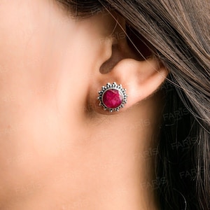 925 Sterling Silver Round Red Ruby Sun Stud Ladies Earrings Jewellery Gift Boxed