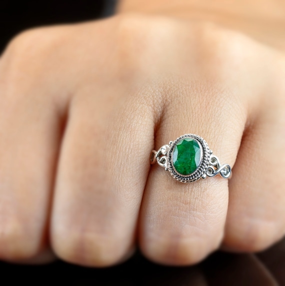 Green Emerald 925 Sterling Silver Ring Jewellery Oval Gemstone